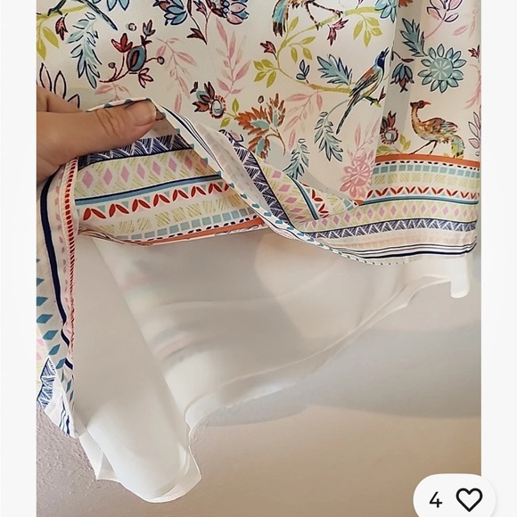 Rose and Olive fully lined sleeveless top. Size M - Picture 6 of 10